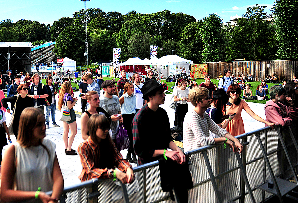  Korallreven, Festival24, Popaganda